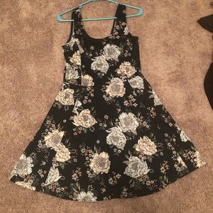 H&M sleeveless dress